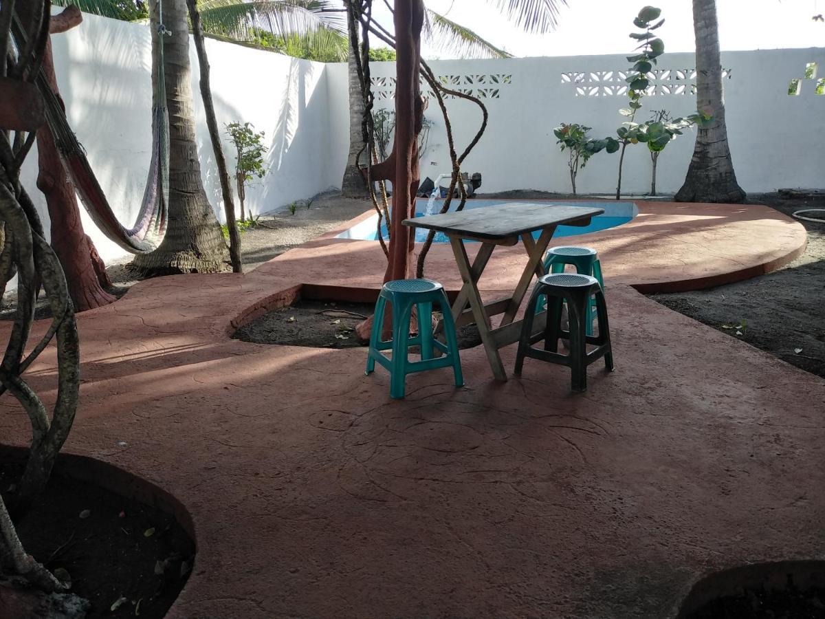 Bungalows Familiares Monterrico Extérieur photo