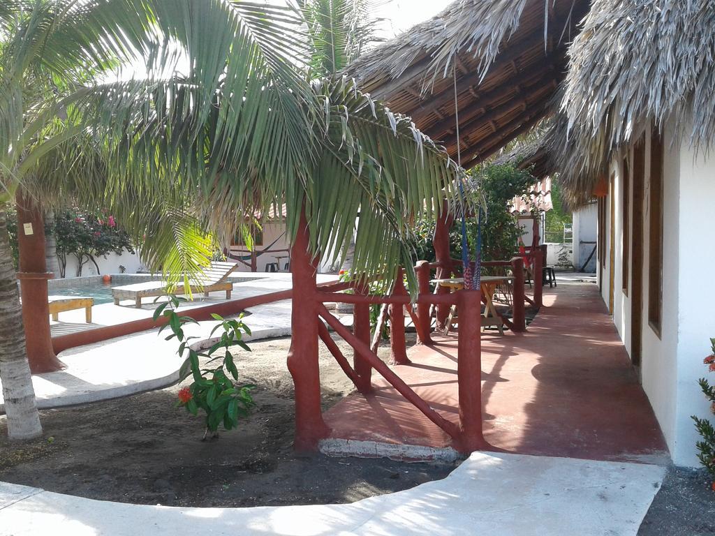 Bungalows Familiares Monterrico Extérieur photo