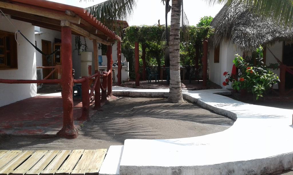 Bungalows Familiares Monterrico Extérieur photo